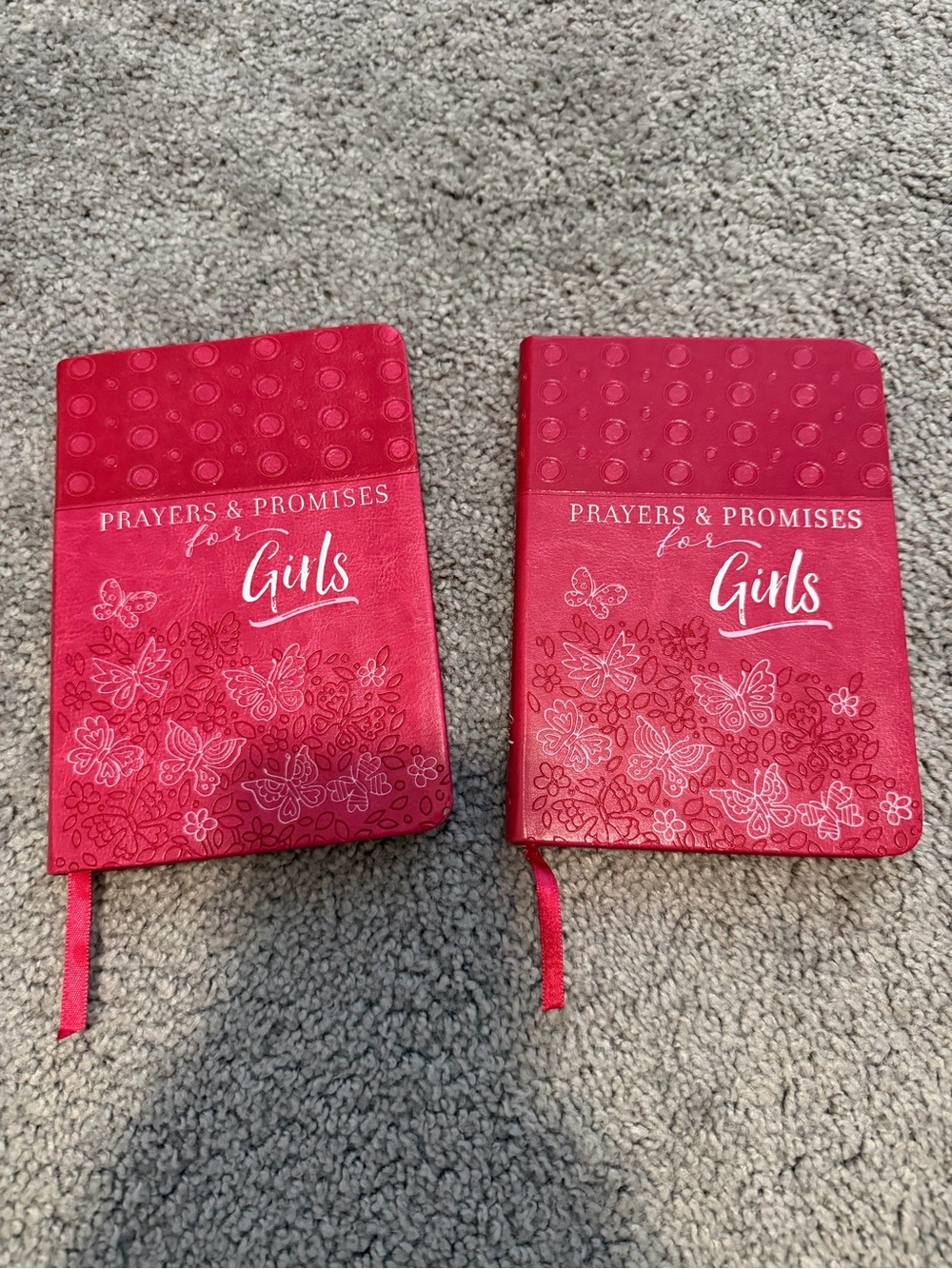 Prayers & Promises for Girls - Red Journal (Set of 2)